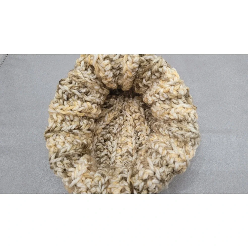 Women's Chunky Knit Beanie One Size Beige Hat Winter Boho‎ Crochet Ponytail Hat